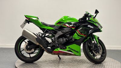 Kawasaki Ninja Zx 4 ZX400SRFNN (24MY)